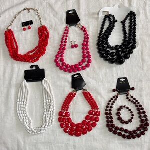 Elegant Red and Gold Necklace Set